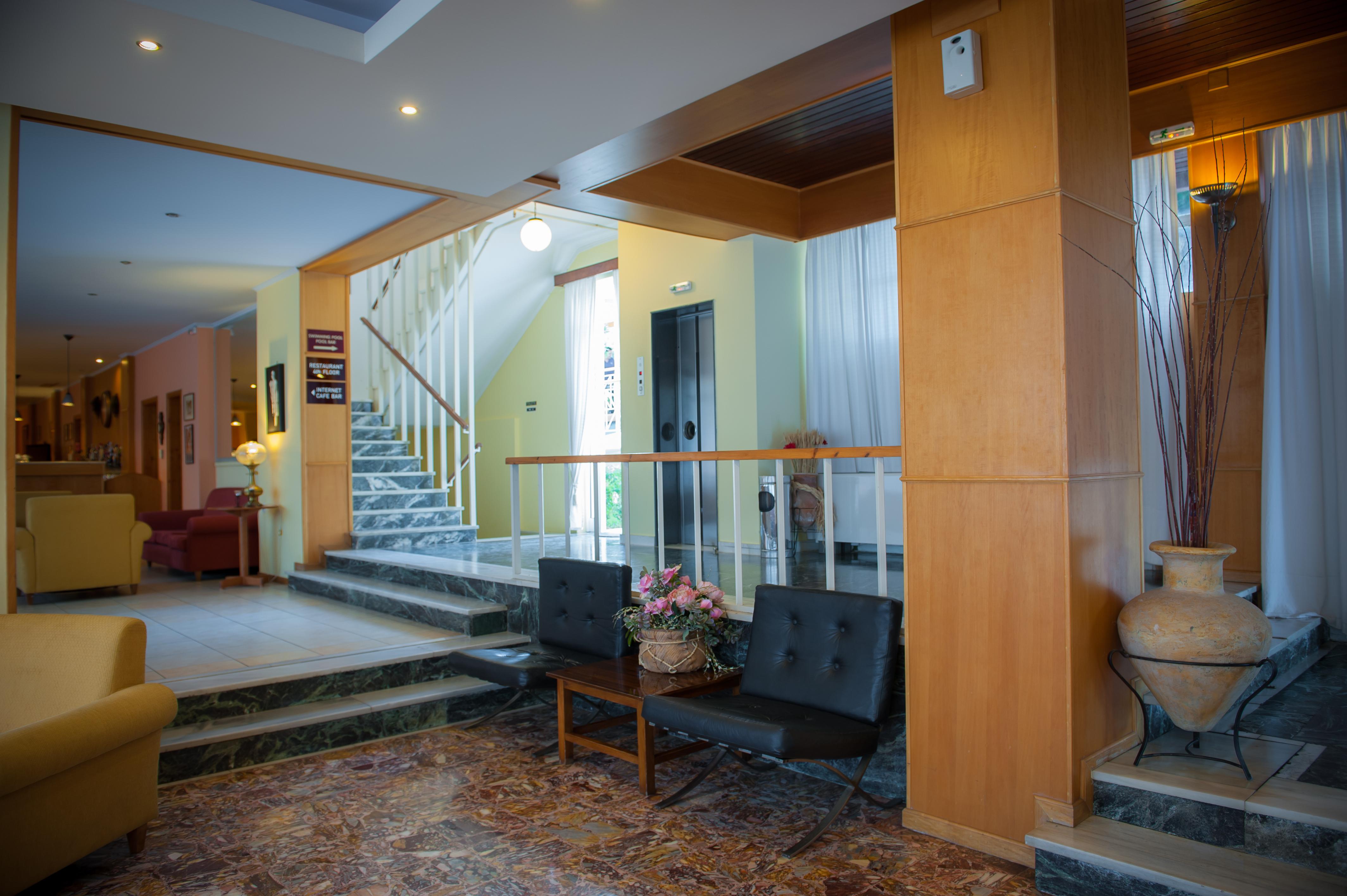 Neda Hotel 올림피아 외부 사진