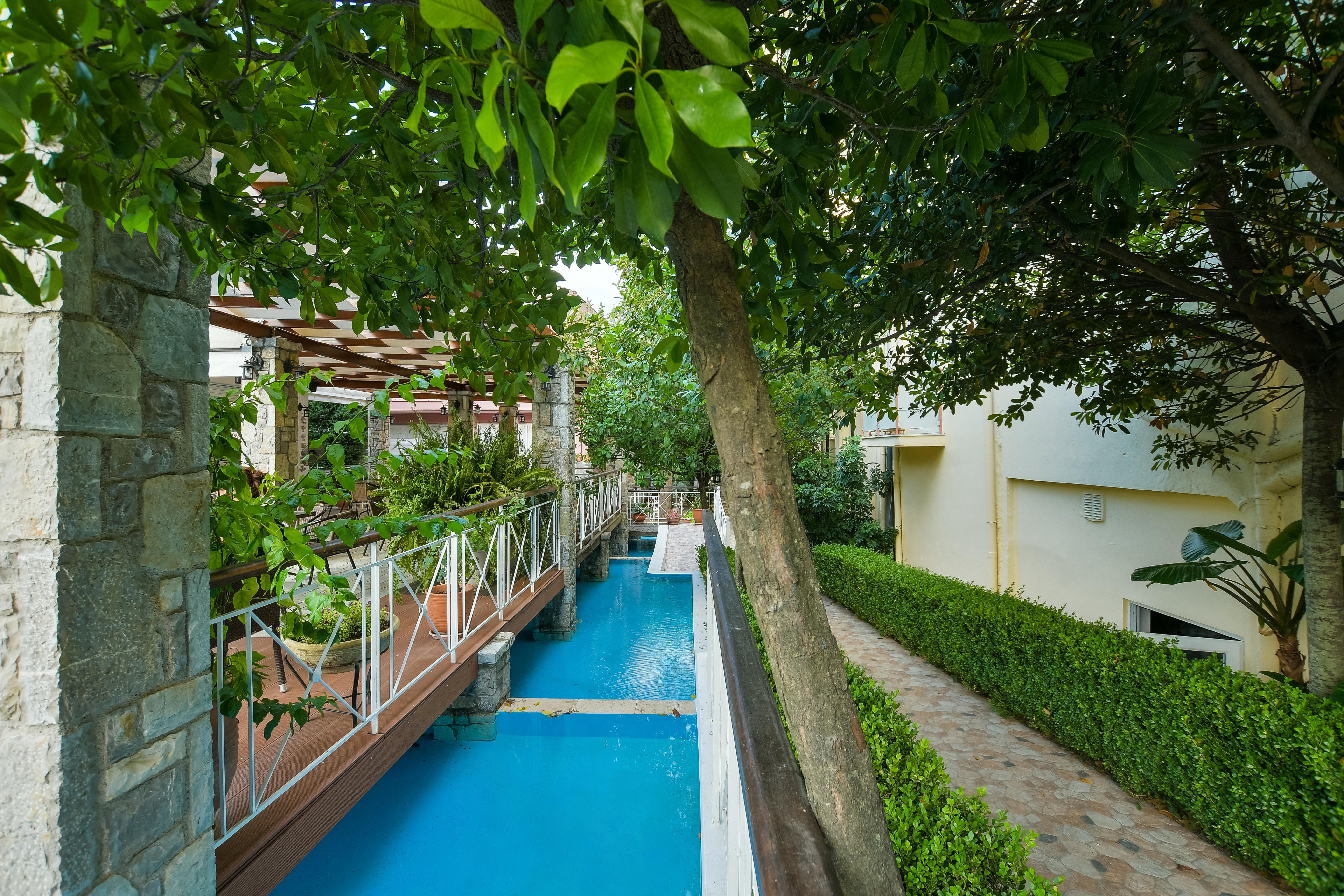 Neda Hotel 올림피아 외부 사진