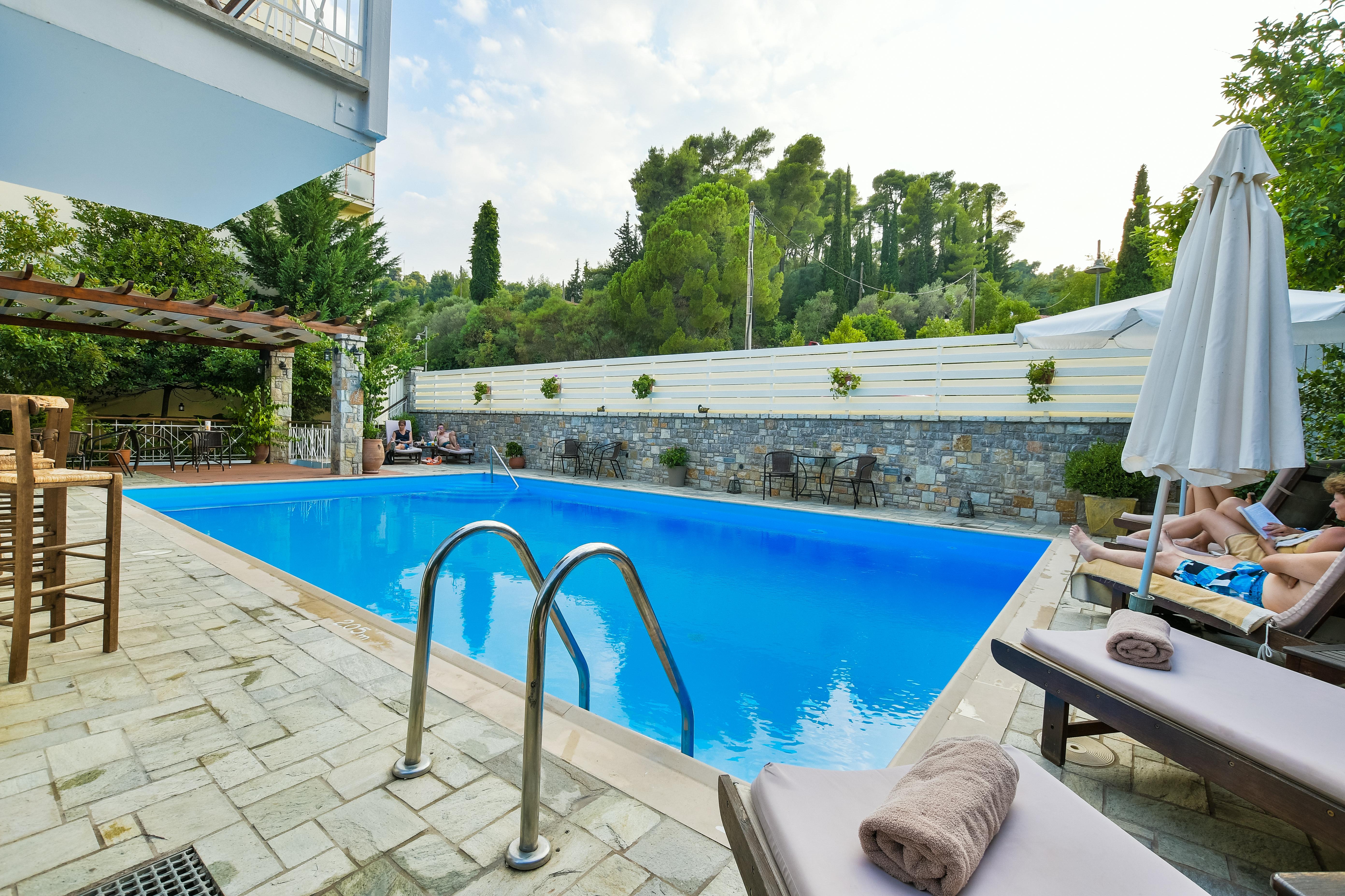 Neda Hotel 올림피아 외부 사진