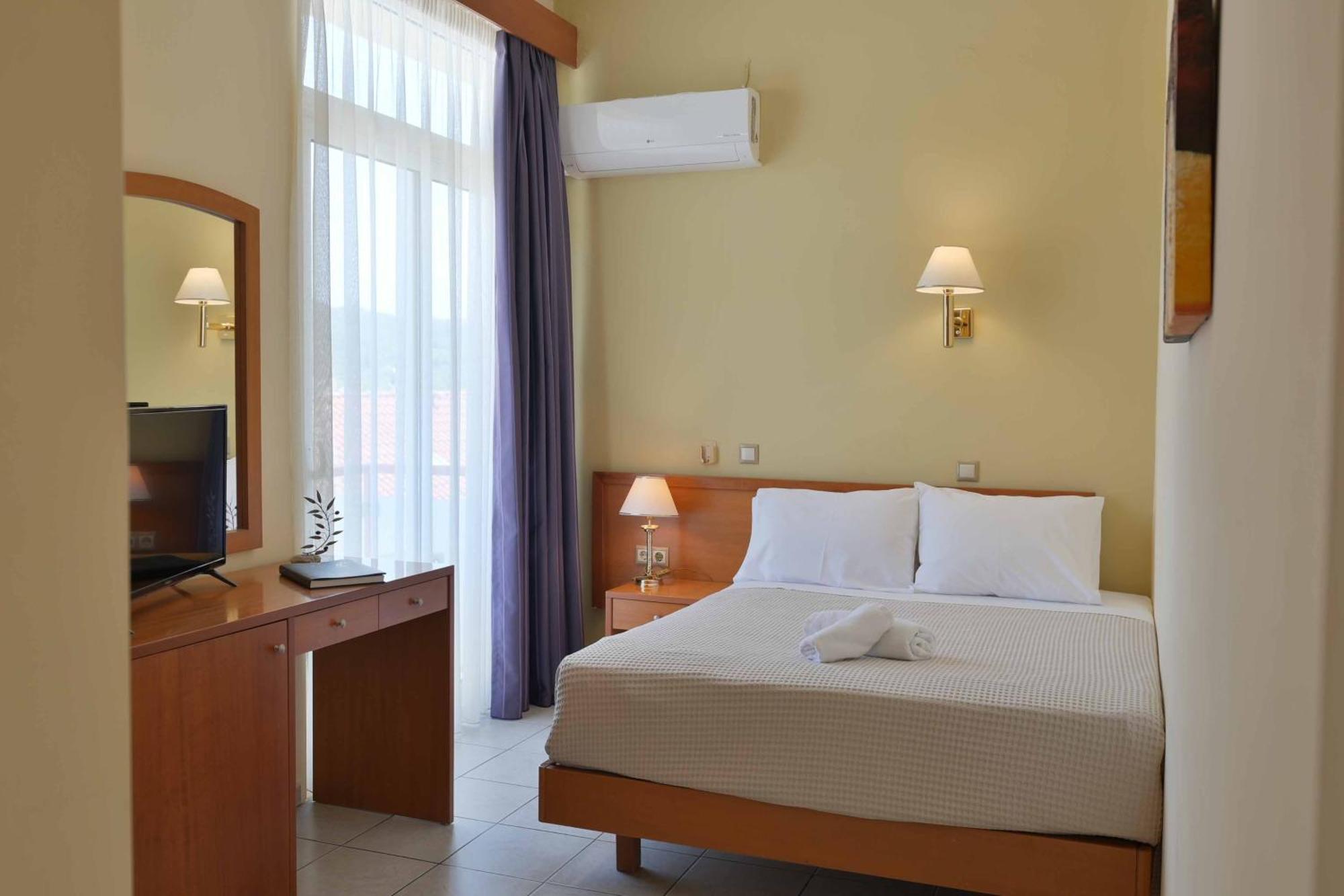 Neda Hotel 올림피아 외부 사진