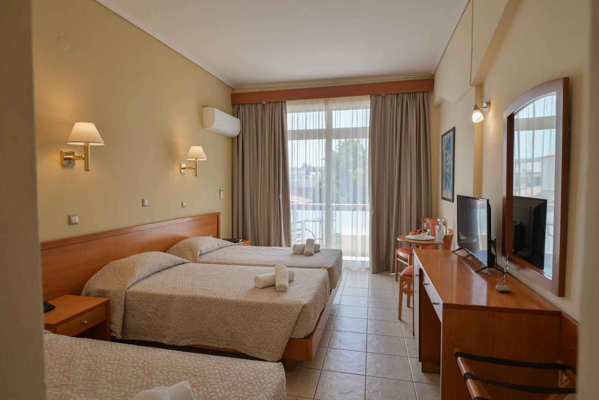 Neda Hotel 올림피아 외부 사진