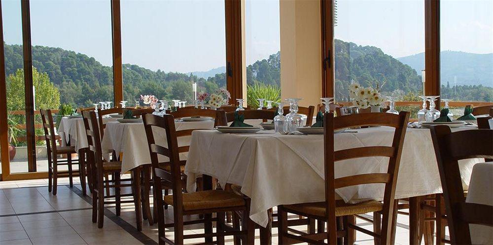 Neda Hotel 올림피아 레스토랑 사진